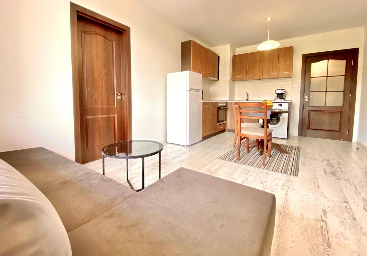 Cozy & Modern 1Br Apart For 4 Guests Next To Medical University & Free Parking ستارا زاغورا المظهر الخارجي الصورة